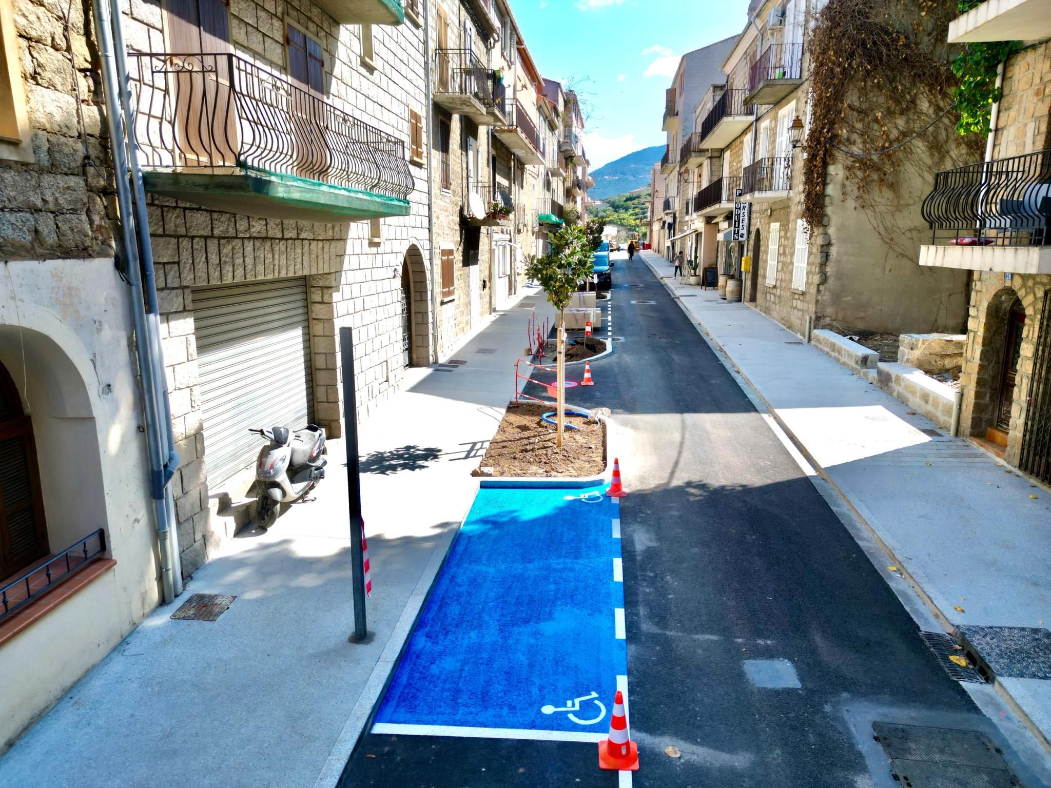 Alt à définir
